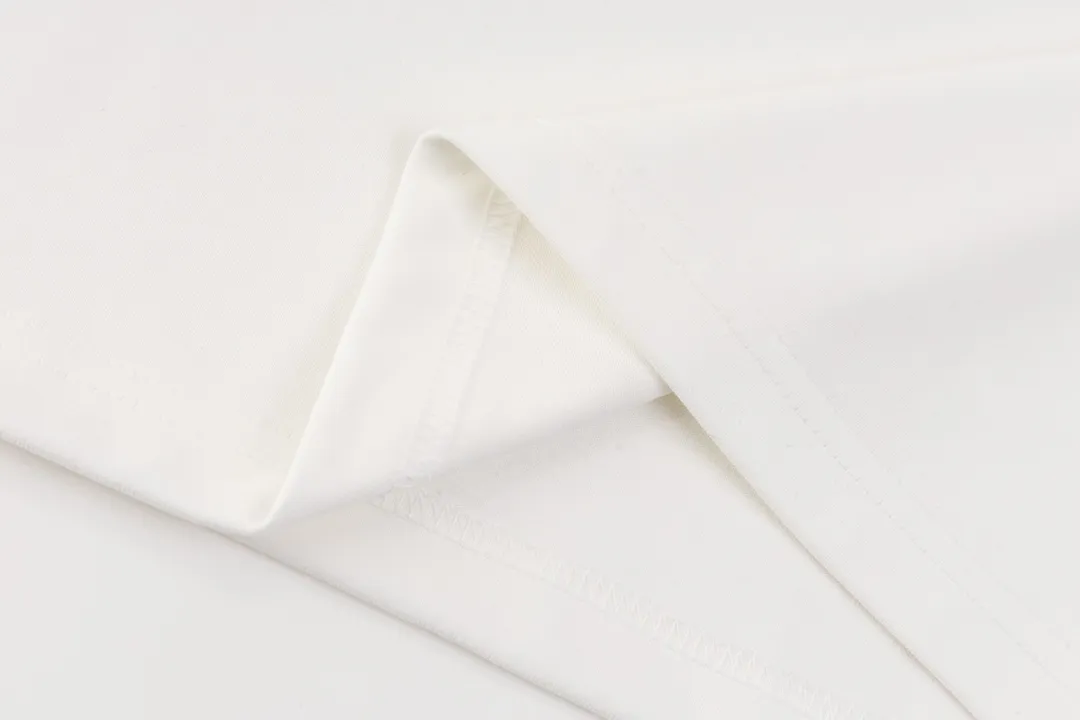 （ ） Arc’teryx ARC 24SS logo T 60 ， g 。 Breathable， ， ， 。 logo ， 。 ， 。 ， ， ， ， （ ）Sizes:S-XL